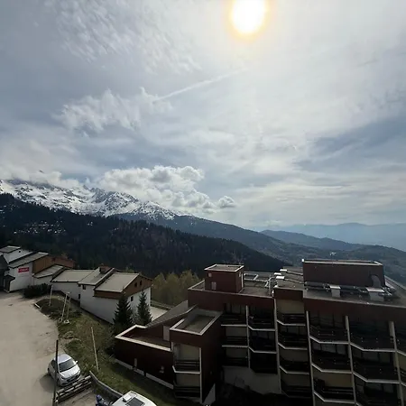 Appartement Confortable Au Pied Des Pistes Avec Balcon - Fr-1-557-45 *
